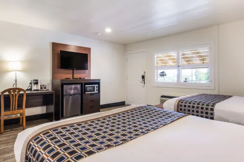 Rodeway Inn Near Downtown Monterey Zimmer Photos