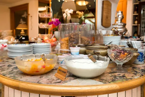 Hotel Caprice - Grindelwald Dining Photos