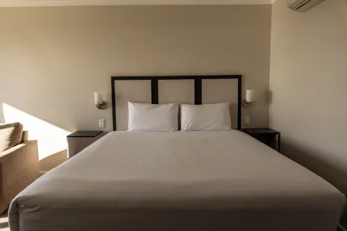 Beachfront Bicheno Rooms Photos