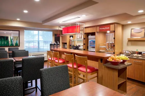TownePlace Suites Milpitas Silicon Valley Dining Photos