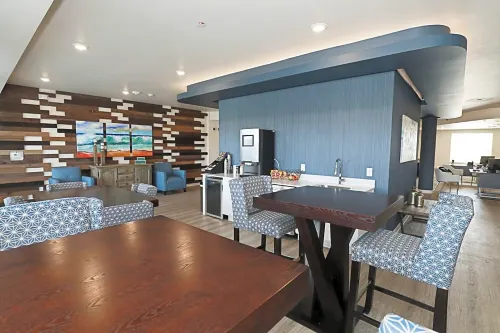 Soka Suites Dallas - Las Colinas Dining Photos