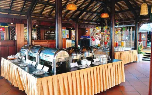 Gold Coast Phu Quoc Beach Resort Restauration Photos