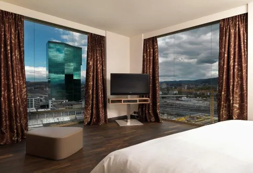 Renaissance Zurich Tower Hotel Photos