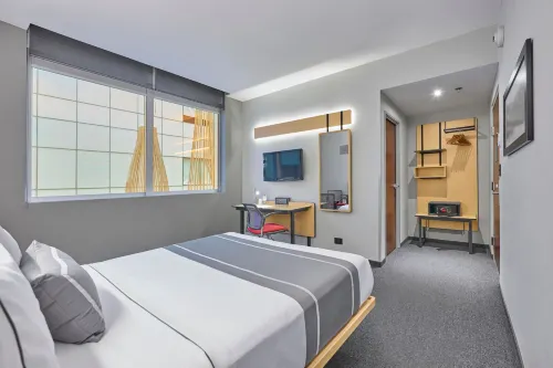 City Express Plus by Marriott Ciudad de México Santa Fe Rooms Photos