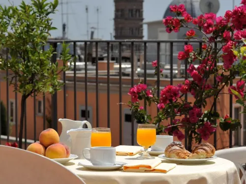 Hotel Torino Dining Photos