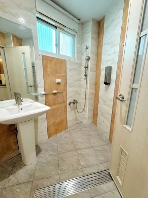 Green Island Bay Resort Photos