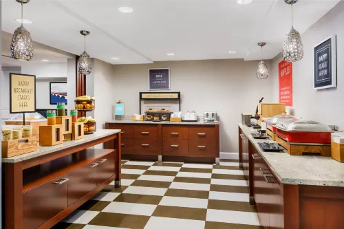 Hampton Inn Washington, DC/White House Mahlzeiten Photos