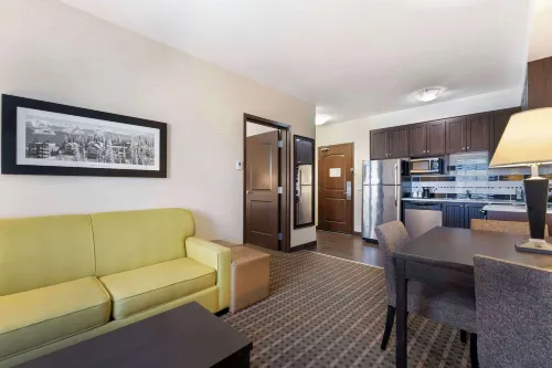 Best Western Pacific Inn Rooms Photos