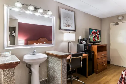 Red Roof Inn Morton Grove Rooms Photos