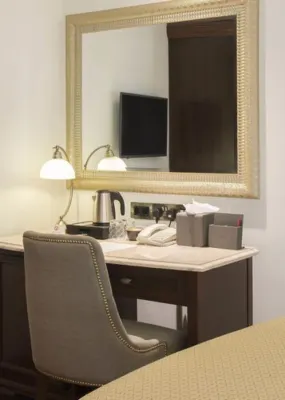 The George Street Hotel Rooms Photos