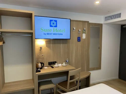 Sure Hotel by Best Western Reims Nord Photos