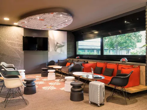 Hotel Ibis Milano Ca' Granda Nổi bật Photos