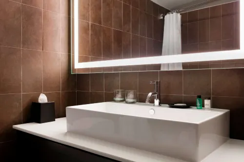 Sheraton Charlotte Hotel Rooms Photos