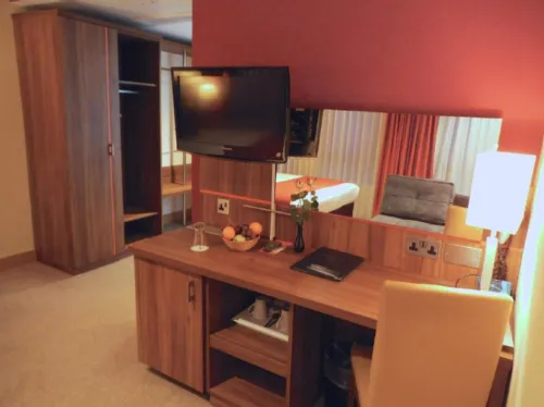 Ramada by Wyndham Hounslow - Heathrow East 客室 Photos