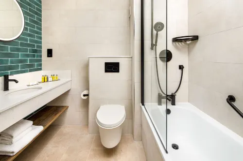 Delta Hotels by Marriott Warwick Photos