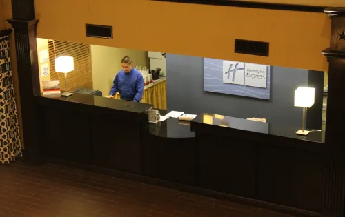 Holiday Inn Express Harlingen Espaces publics Photos