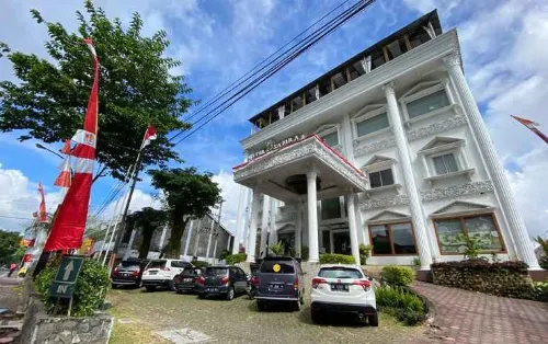 Hotel Safira Magelang Eksterior Photos