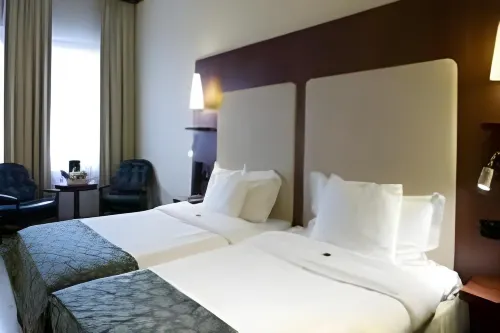Elite Palace Hotel & Spa Rooms Photos