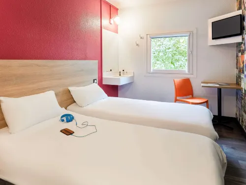 Hotelf1 Annemasse Hotel Renove Zimmer Photos