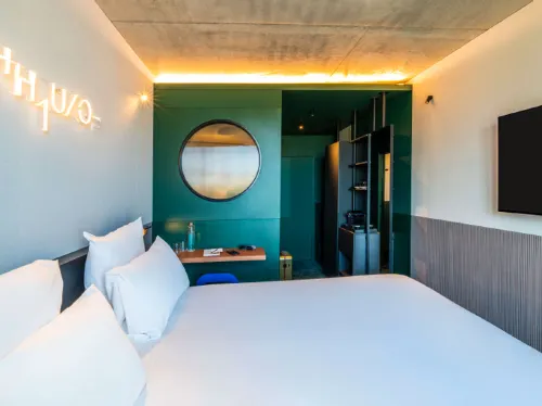 Tribe Paris Clichy Chambres Photos