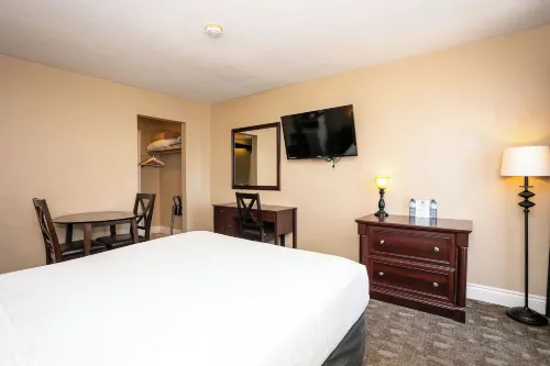 Canadas Best Value Inn and Suites Charlottetown Photos