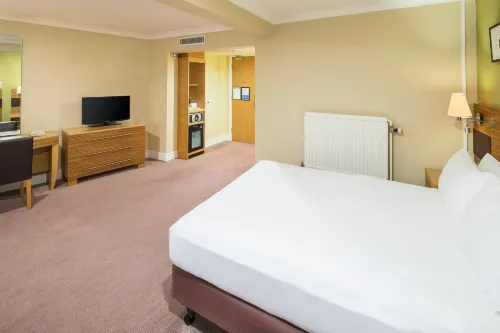 Crowne Plaza Chester Photos