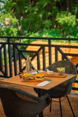 Radisson Tamboho Waterfront Antananarivo Dining Photos
