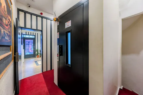 La Pazza Suites Public Areas Photos