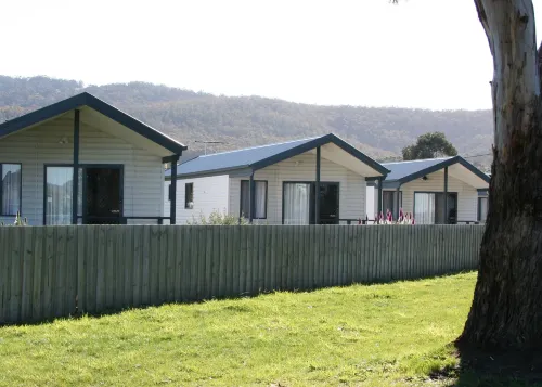 Snug Beach Cabin and Caravan Park Extérieur Photos