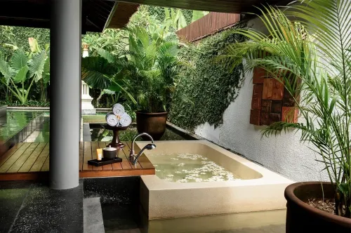 The Legian Seminyak, Bali Kamar Photos