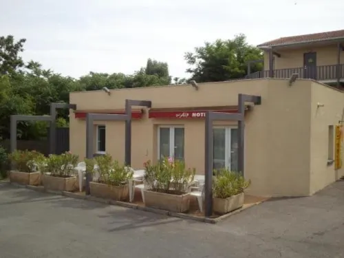Hotel Bel Alp Manosque Extérieur Photos
