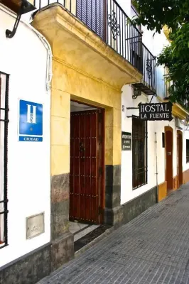 Hostal la Fuente Außen Photos