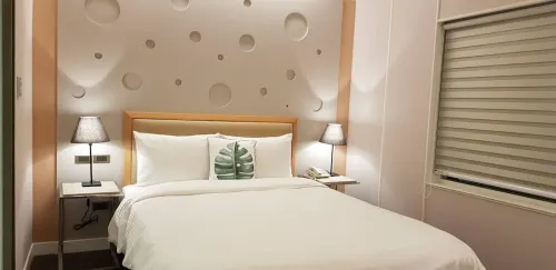 New California Hotel Photos