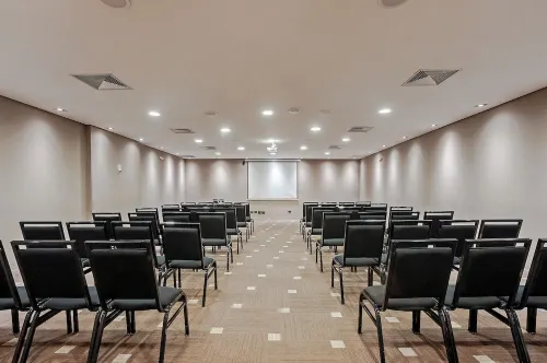 Full Jazz by Slaviero Hotéis Business Facilities Photos