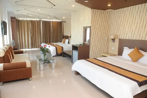 Quốc Cường Center Đà Nẵng Hotel by Haviland Photos