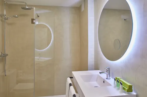 Hotel Silken Rio Santander Chambres Photos