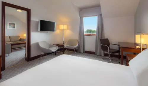 Hilton East Midlands Airport Rooms Photos