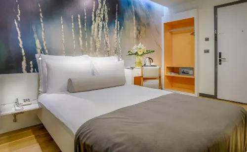 Tav Airport Hotel Izmir Camere Photos