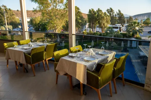 Bodrum Beach Resort Restauration Photos