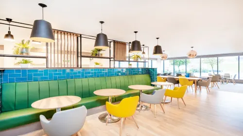 Holiday Inn London - Luton Airport Espaces publics Photos