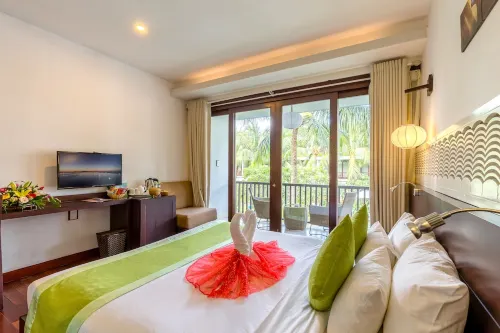 Emerald Hoi An Riverside Resort Photos