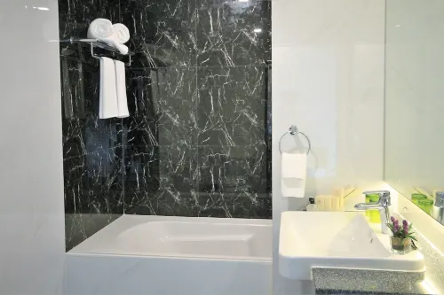 LawinTa Hotel Pattaya Rooms Photos