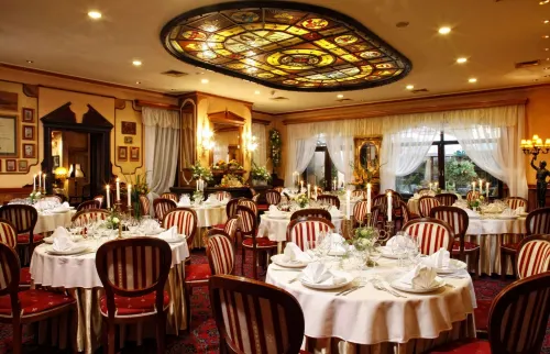Hotel Europejski Restauration Photos