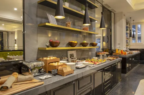 H10 Palazzo Canova Dining Photos