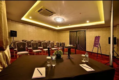 Amaroossa Cosmo Jakarta Business Facilities Photos