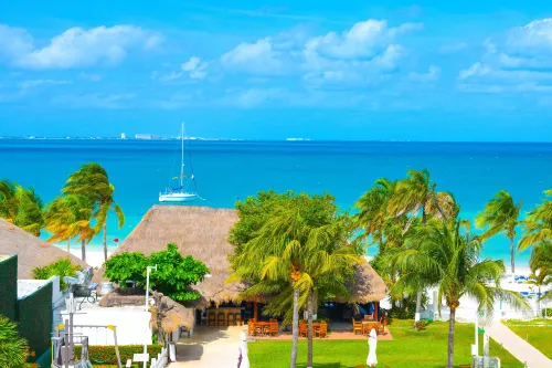 Beachscape KIN Ha Villas & Suites Рядом с отелем Photos