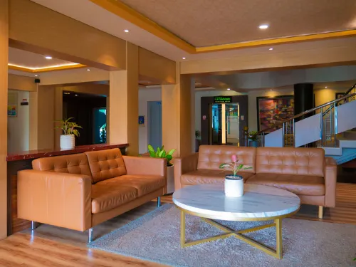 Hotel Nirwana Pekalongan Aree comuni Photos
