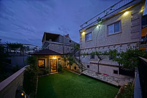 Epoch Stone House Exterior Photos