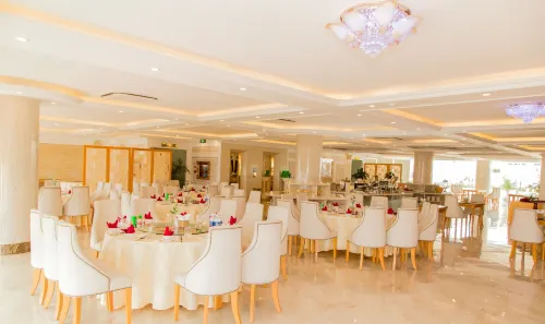 Palm Hotel Thanh Hoa Restauration Photos