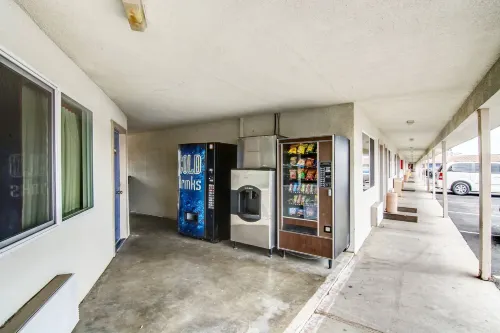 Motel 6 Manteca, CA Espaces publics Photos